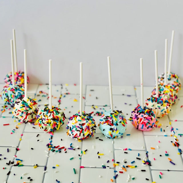 Perfect Pops Cake Pop Baking Kit - Main Image