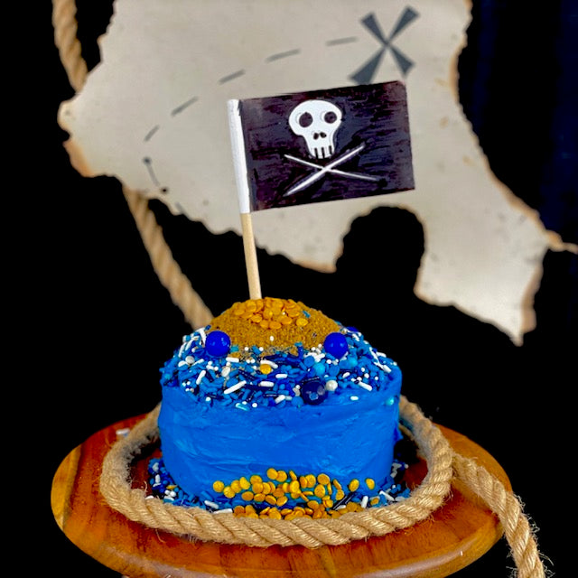 Pirate cake for pirate theme party or pirate activity. Kids' Cake Boxes pirate cake making kit for kids. Decorate your own pirate flag, bury your gold treasure. Kids baking DIY kit